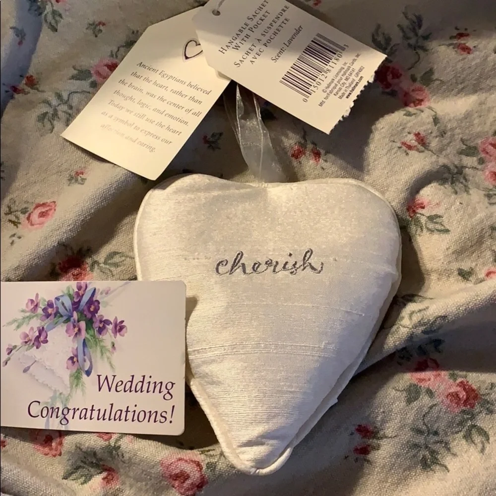 Hallmark“Cherish”Lavender Scented Sachet w/pocket